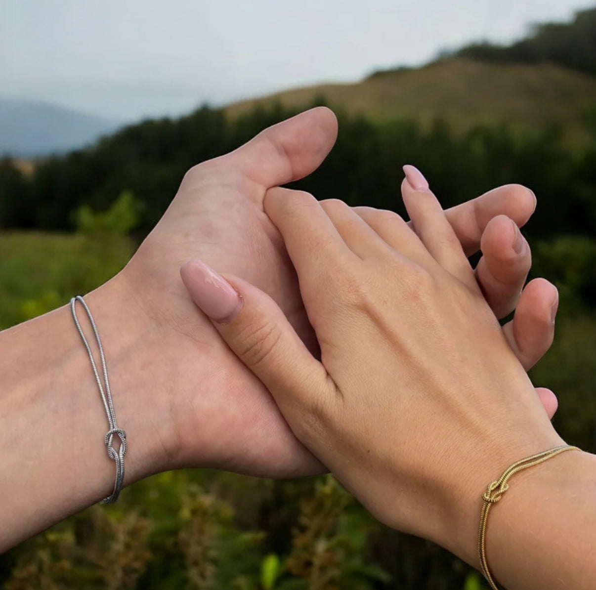 Solumates Knot Bracelet