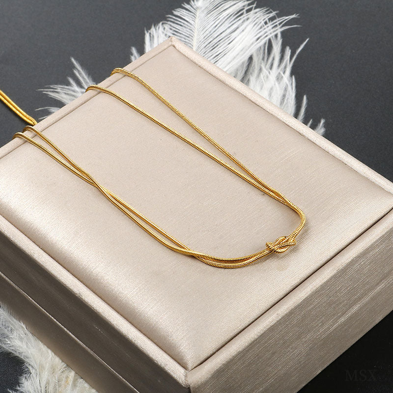 Minimal Love Knot Necklace